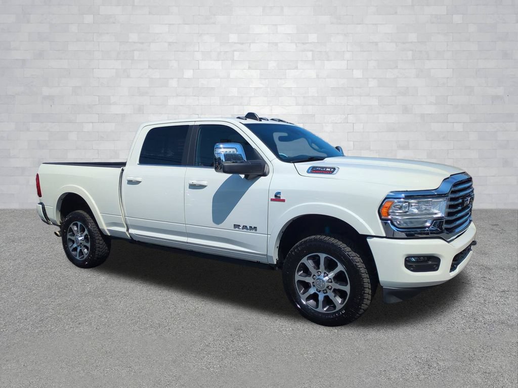Used 2023 RAM 2500 Limited AWD/4WD image 2