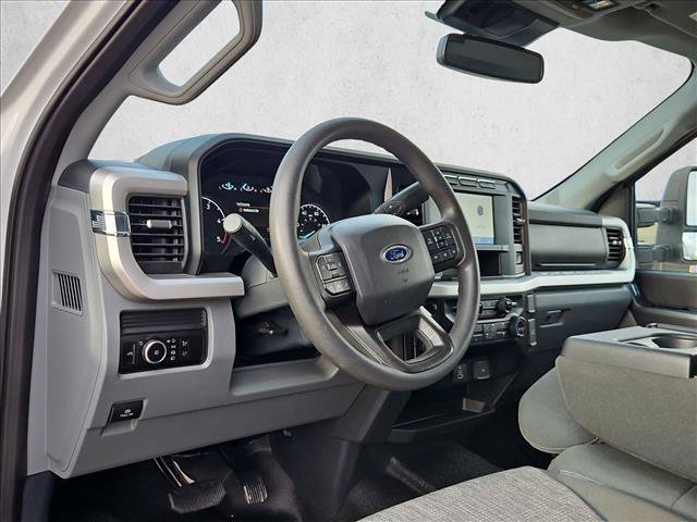 Certified 2023 Ford F250 XLT w/ FX4 Off-Road Package AWD/4WD image 9