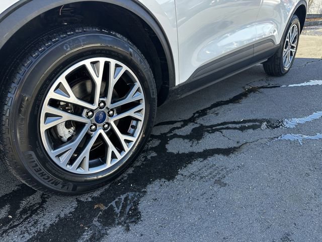 Certified 2022 Ford Escape SEL w/ Technology Package image 12