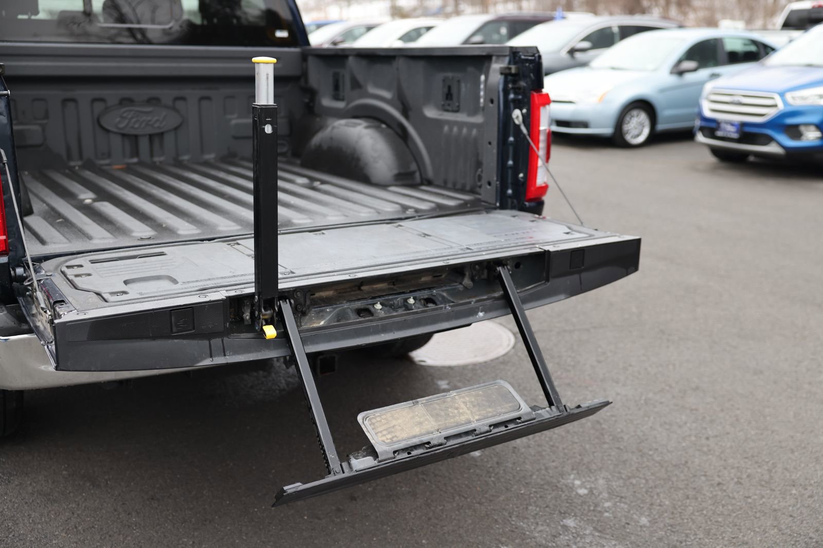 Certified 2023 Ford F150 Lariat w/ Equipment Group 502A High image 16