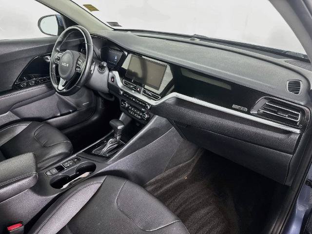 Used 2022 Kia Niro EX Premium FWD image 29