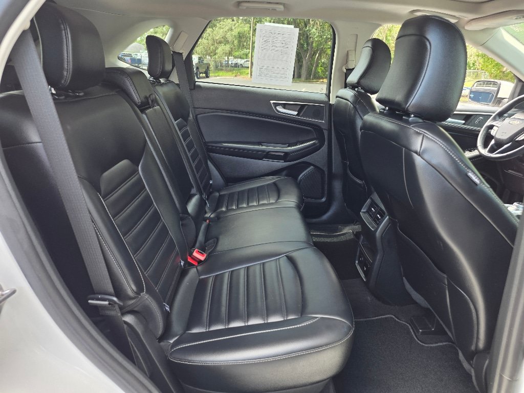 Certified 2024 Ford Edge SEL w/ Convenience Package AWD/4WD image 16
