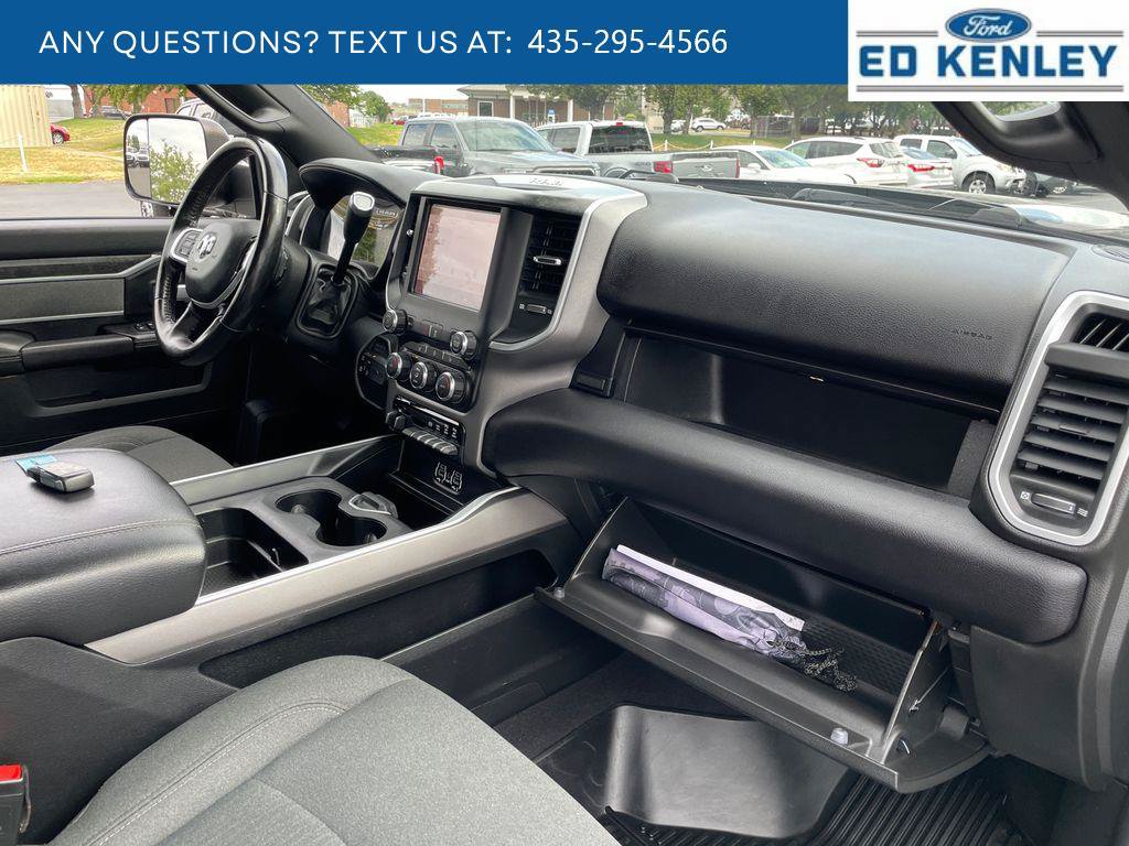 Used 2022 RAM 2500 Big Horn w/ Level C Equiment Group AWD/4WD image 29