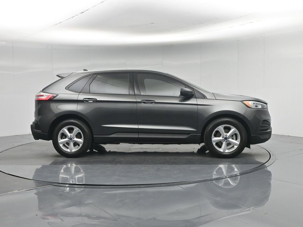 Certified 2019 Ford Edge SE FWD image 27