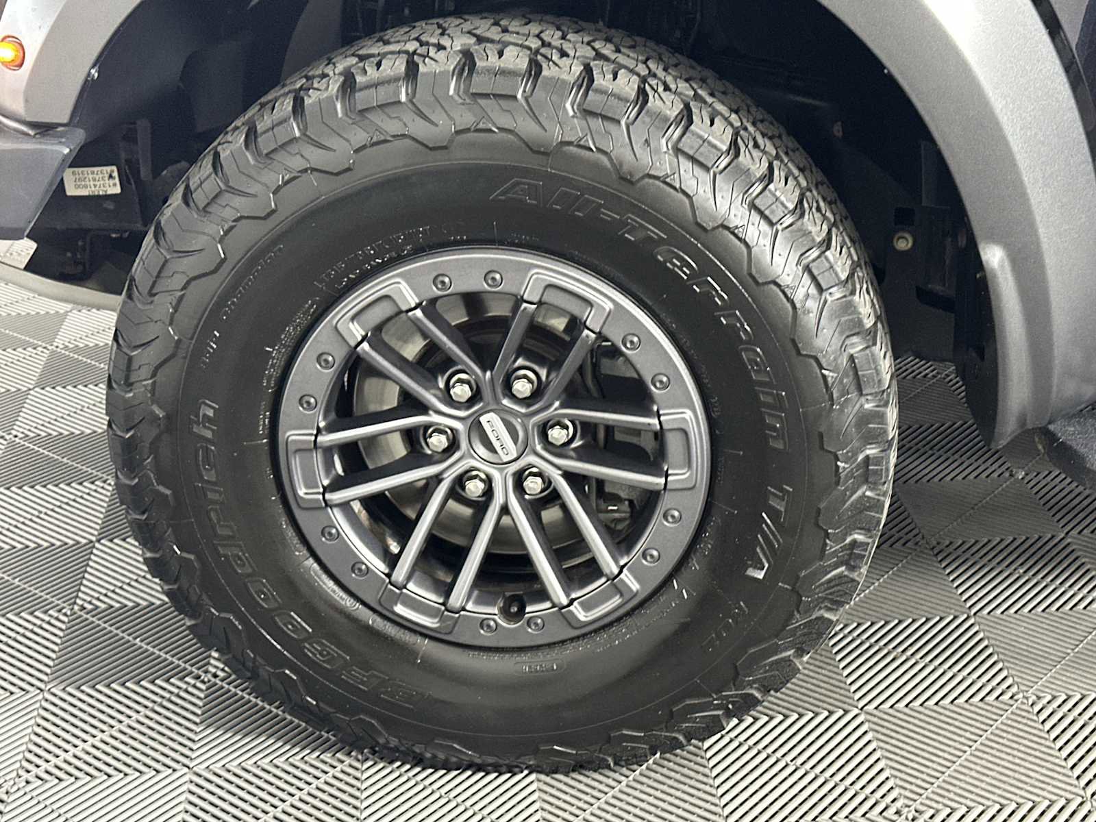 Certified 2019 Ford F150 Raptor w/ Equipment Group 802A Luxury AWD/4WD image 11