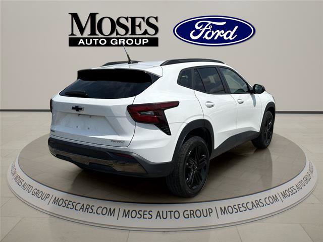 Used 2025 Chevrolet Trax ACTIV w/ Driver Confidence Package FWD image 5