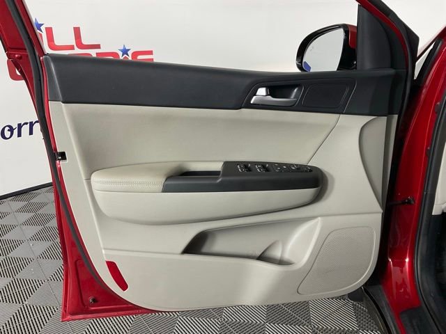 Used 2020 Kia Sportage S image 12