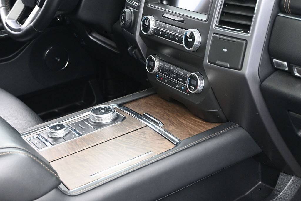 Certified 2020 Ford Expedition Platinum AWD/4WD image 31