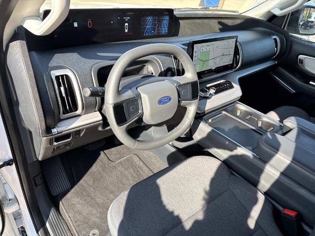 Certified 2025 Ford Expedition Max Active image 20