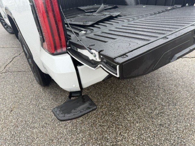 Used 2026 Toyota Tundra Platinum AWD/4WD image 10