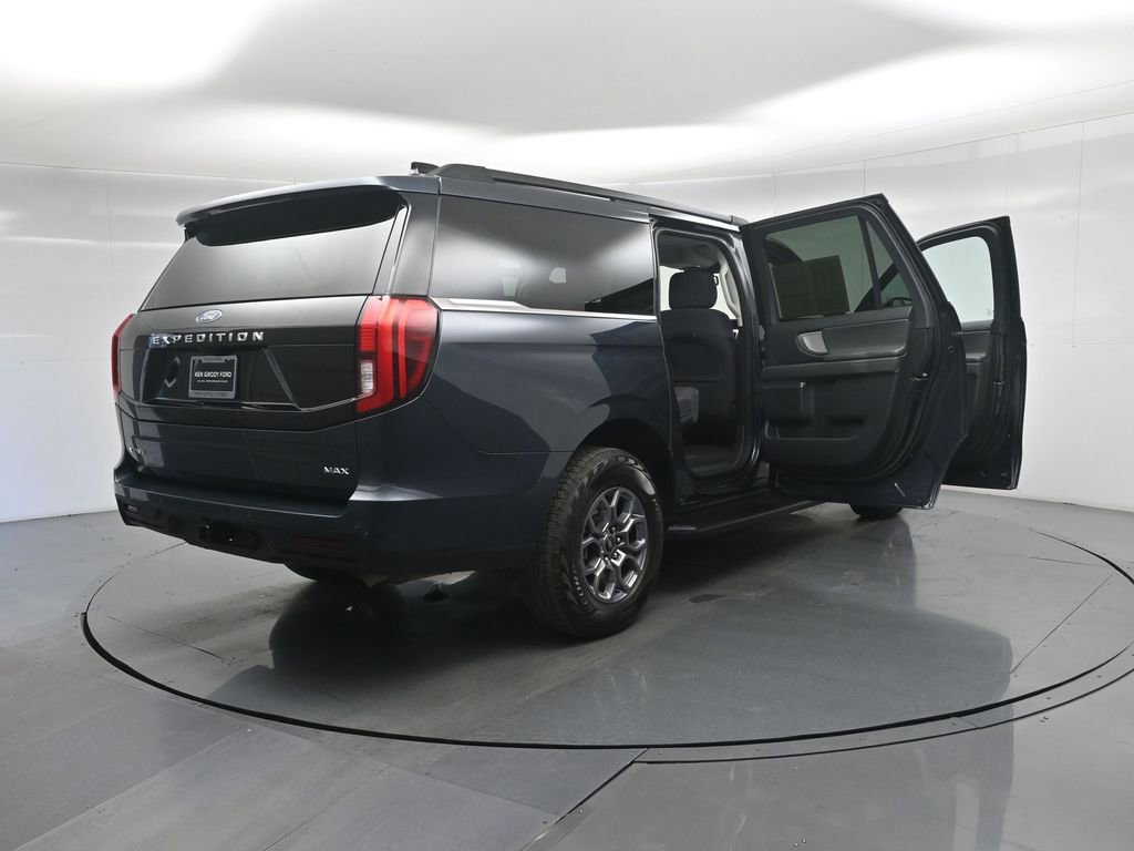Certified 2025 Ford Expedition Max Active AWD/4WD image 33