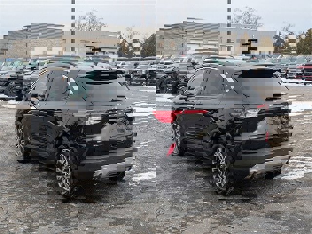 Certified 2021 Ford Escape SEL image 3