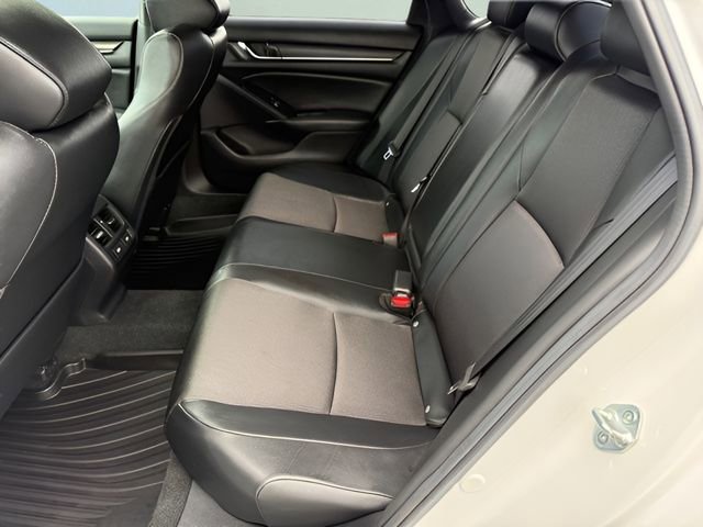 Used 2021 Honda Accord Sport image 11
