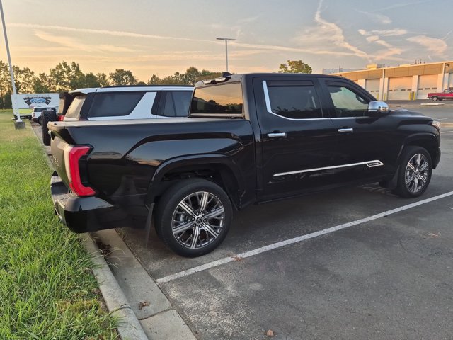 Used 2022 Toyota Tundra Capstone AWD/4WD image 4