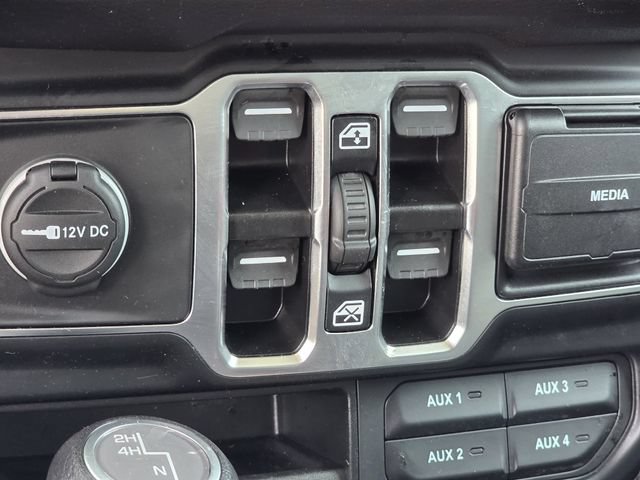 Used 2024 Jeep Wrangler Unlimited Sport AWD/4WD image 21