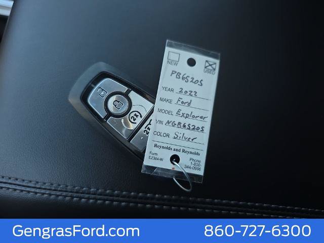 Certified 2022 Ford Explorer XLT w/ Equipment Group 202A AWD/4WD image 40