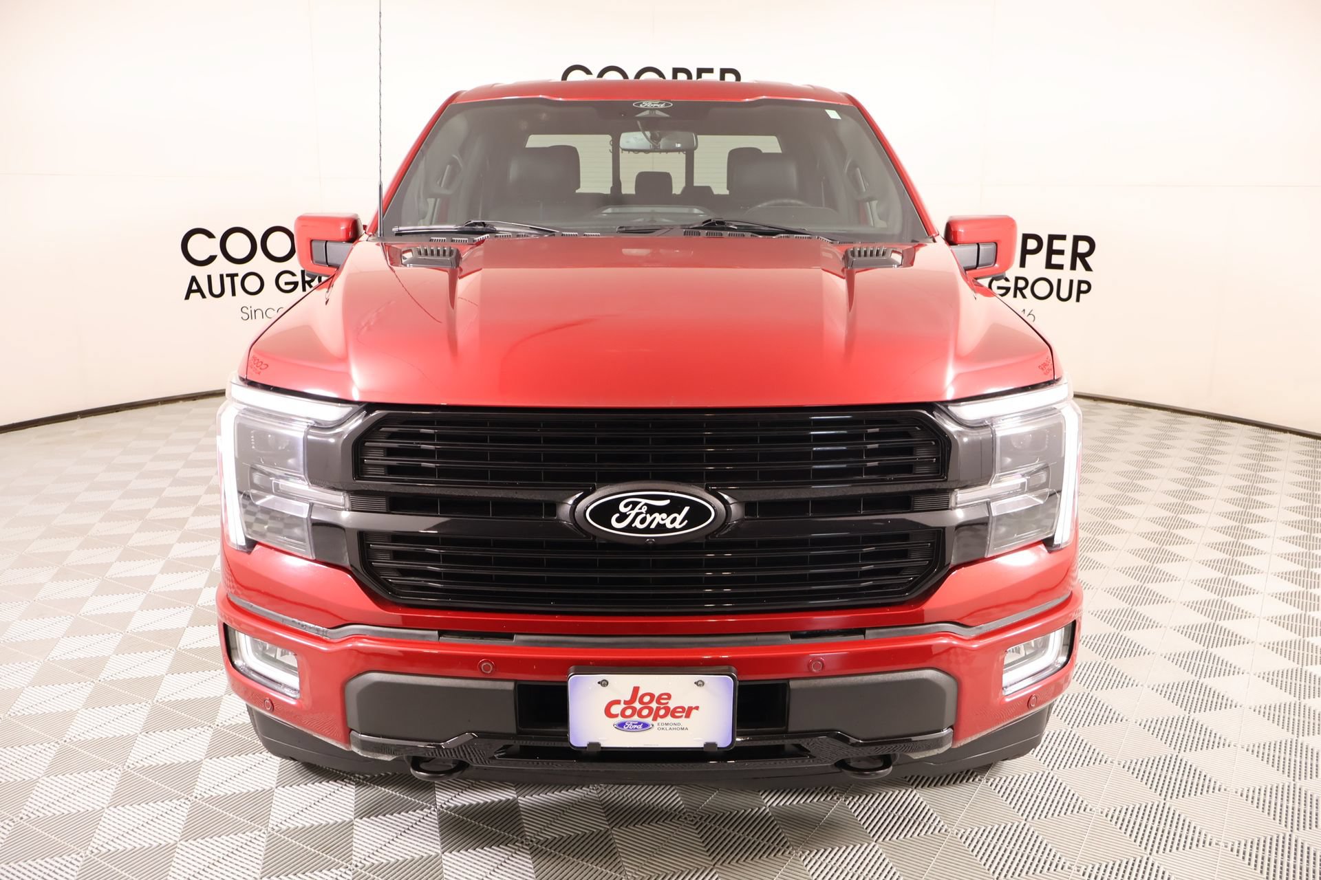 Certified 2025 Ford F150 Platinum w/ FX4 Off-Road Package AWD/4WD image 11