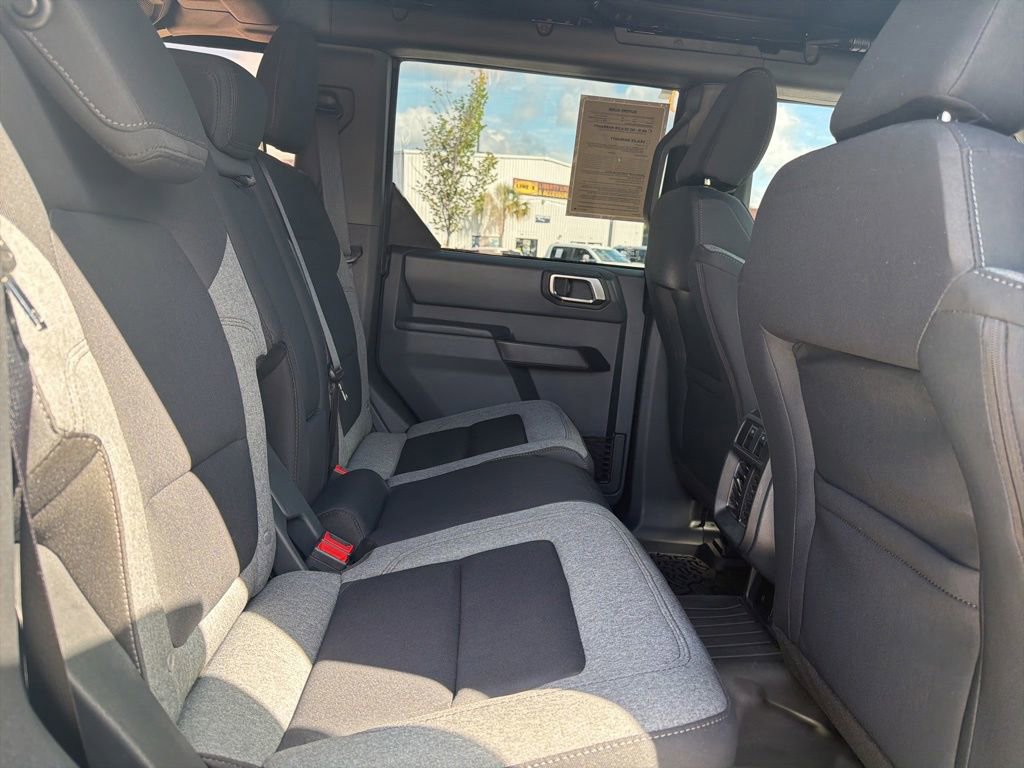 Certified 2025 Ford Bronco 4-Door w/ Sasquatch Package AWD/4WD image 14