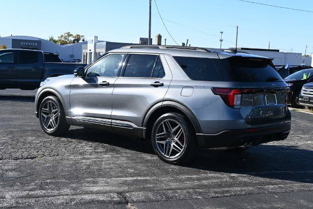 Certified 2025 Ford Explorer ST AWD/4WD image 11