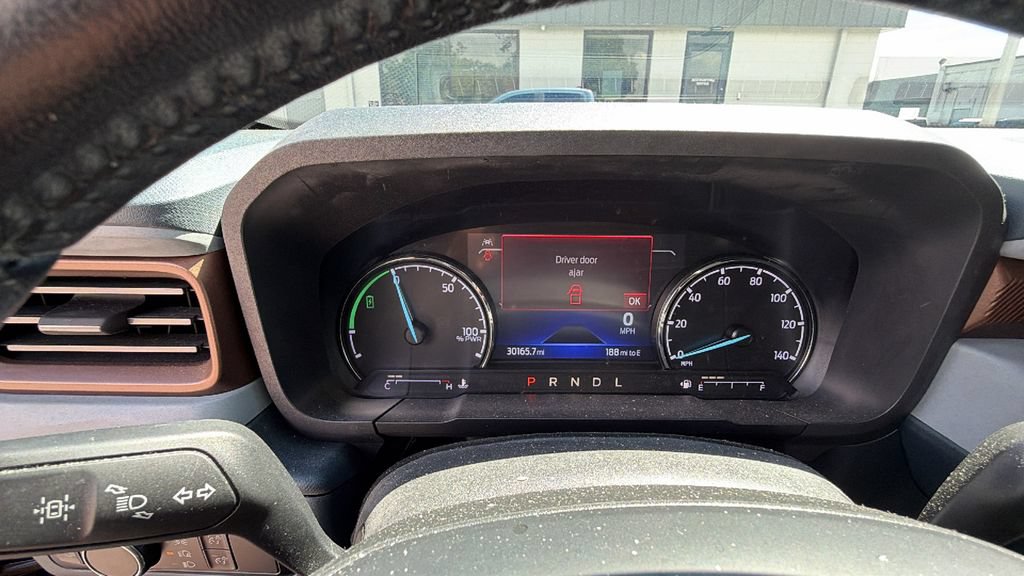 Certified 2022 Ford Maverick Lariat FWD image 17