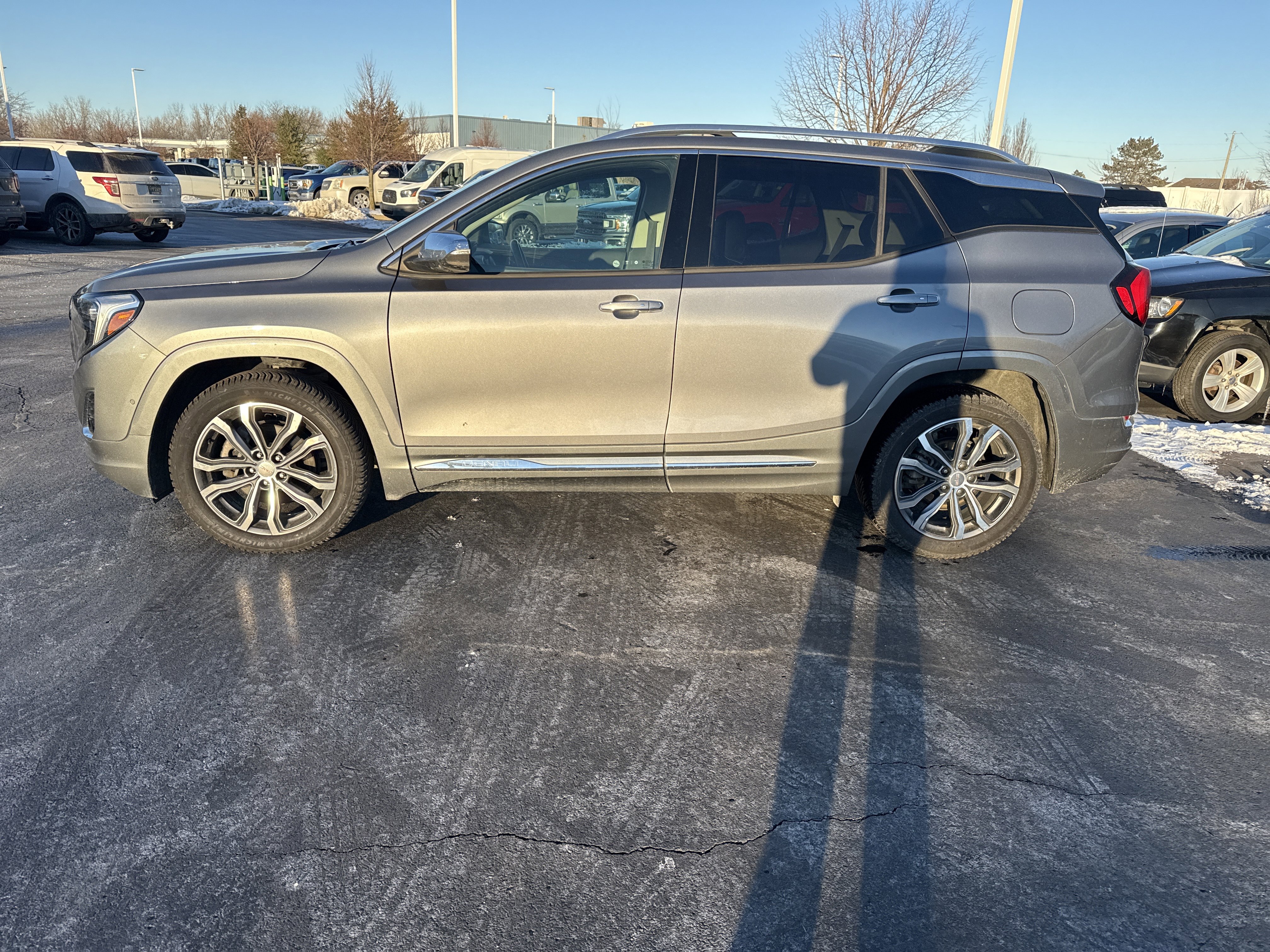 Used 2020 GMC Terrain Denali w/ Denali Premium Package image 4