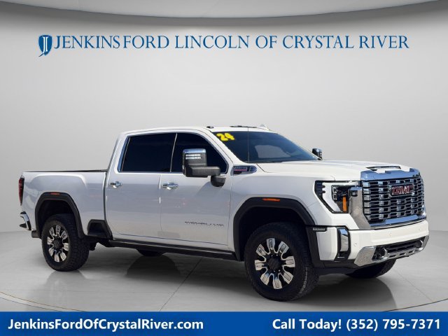 Used 2024 GMC Sierra 3500 Denali w/ Denali Reserve Package AWD/4WD image 1