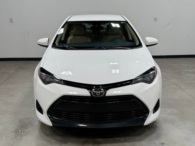 Used 2018 Toyota Corolla LE image 4