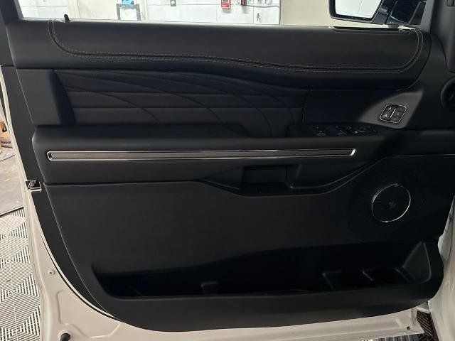 Certified 2022 Ford Expedition Platinum AWD/4WD image 17