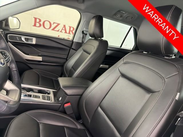 Certified 2022 Ford Explorer XLT w/ Equipment Group 202A RWD image 9