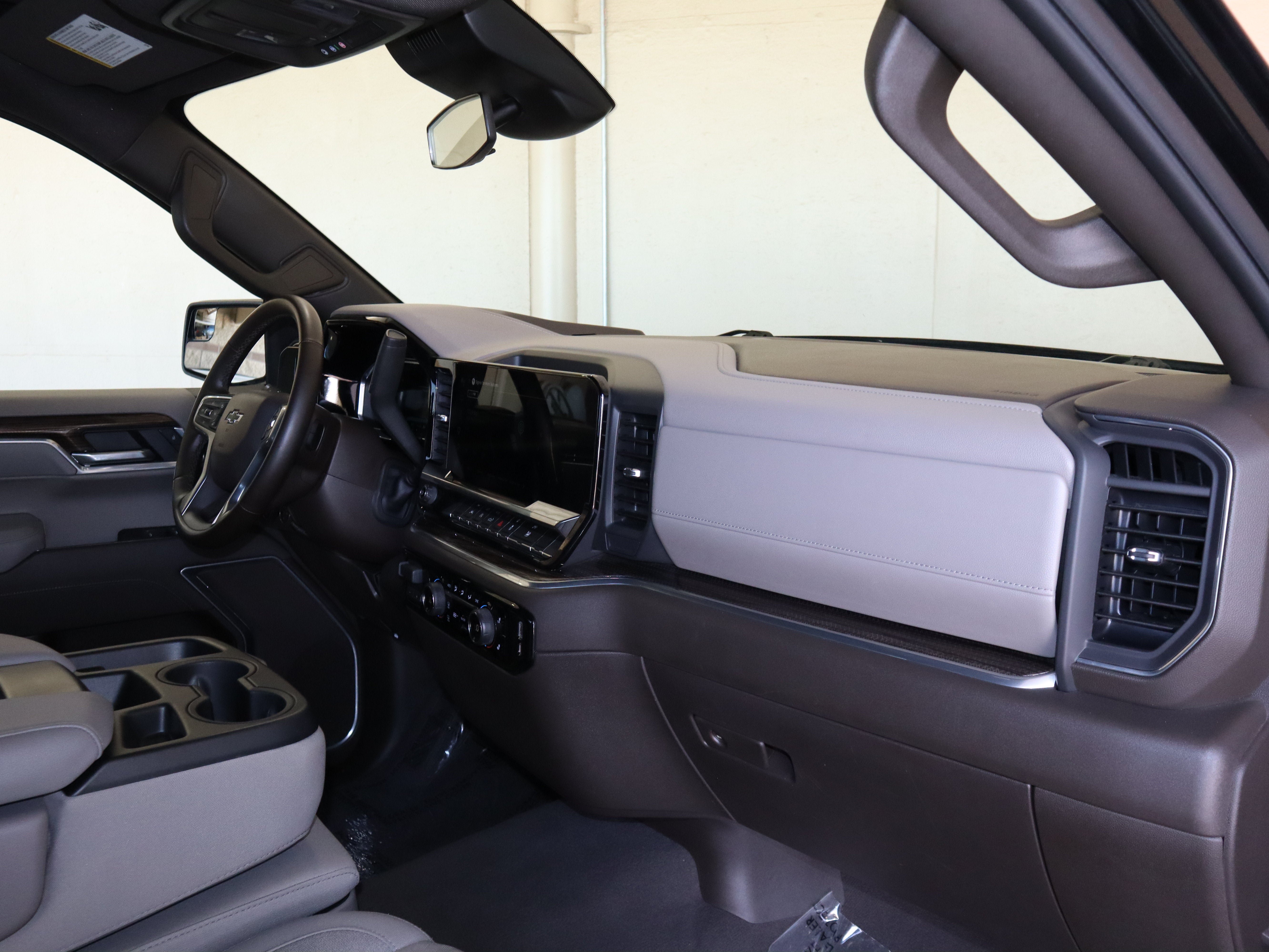 Used 2026 Chevrolet Silverado 1500 RST AWD/4WD image 39