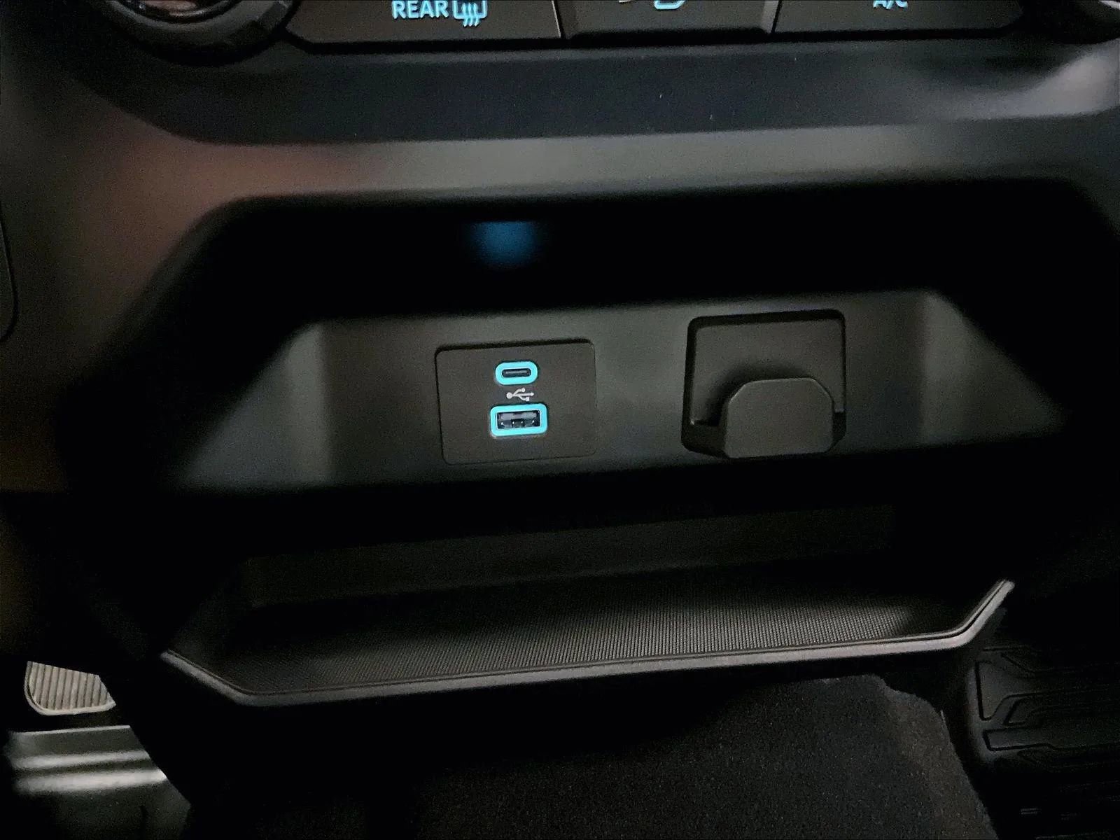 Certified 2023 Ford F150 XLT w/ XTR Package image 31