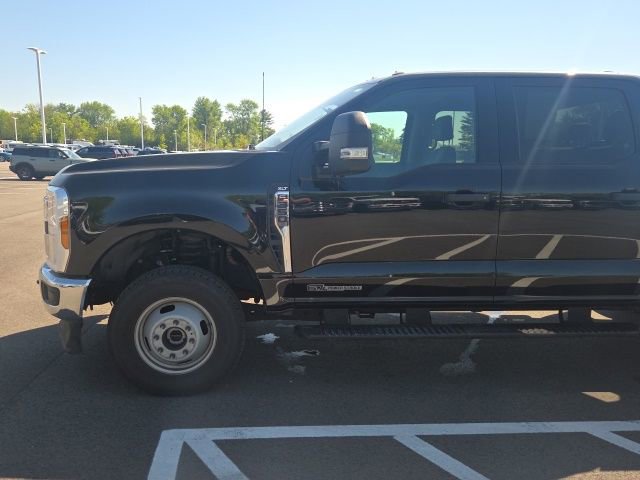 Certified 2026 Ford F350 XLT AWD/4WD image 14