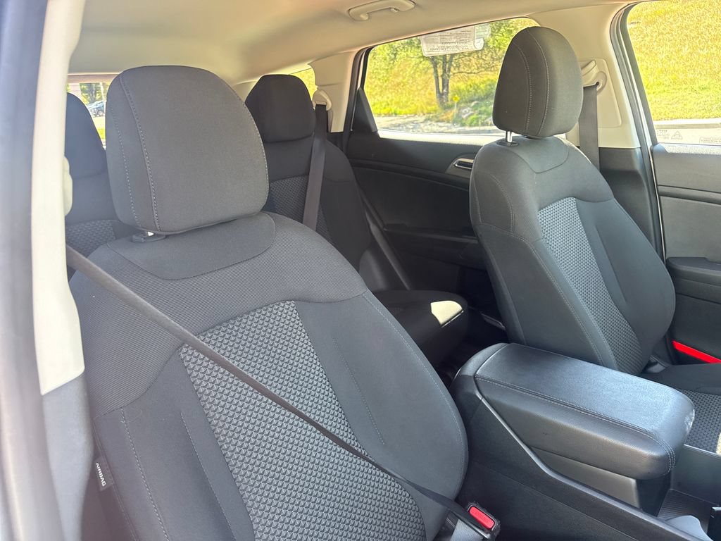 Used 2024 Kia Sportage LX AWD/4WD image 31
