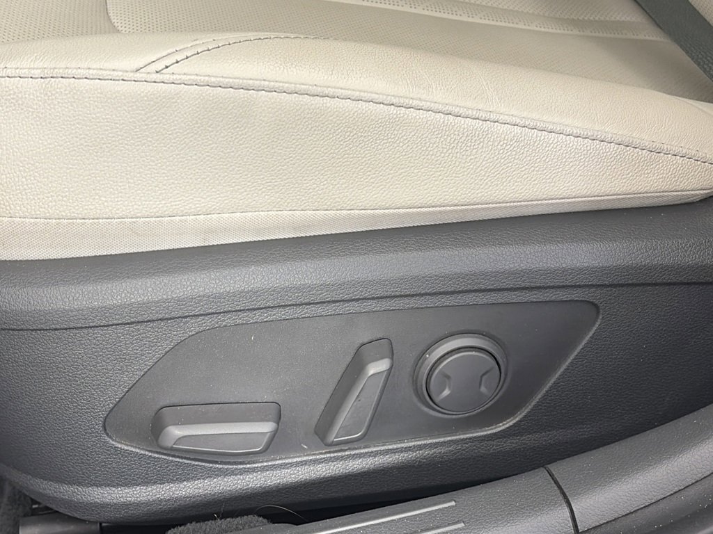 Used 2022 Hyundai Sonata Limited w/ Cargo Package image 26