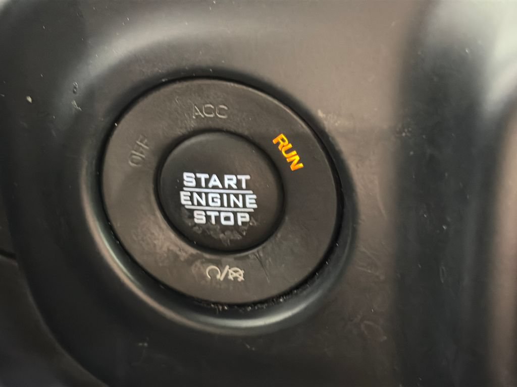 Used 2019 Jeep Wrangler Unlimited Sport S AWD/4WD image 25