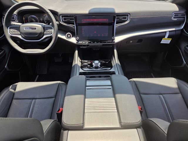 Used 2025 Jeep Wagoneer Series II w/ Premium Group I AWD/4WD image 12