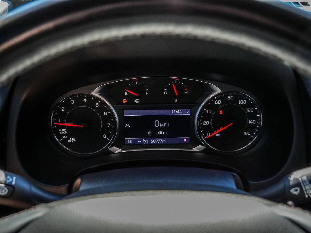 Used 2023 GMC Terrain SLT AWD/4WD image 38