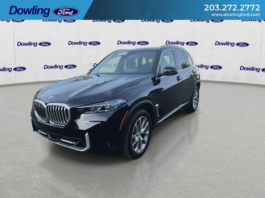 Used 2025 BMW X5 xDrive40i w/ Climate Comfort Package image 4