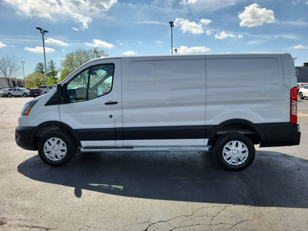 Certified 2025 Ford Transit 250 Low Roof w/ Exterior Upgrade Package RWD image 2