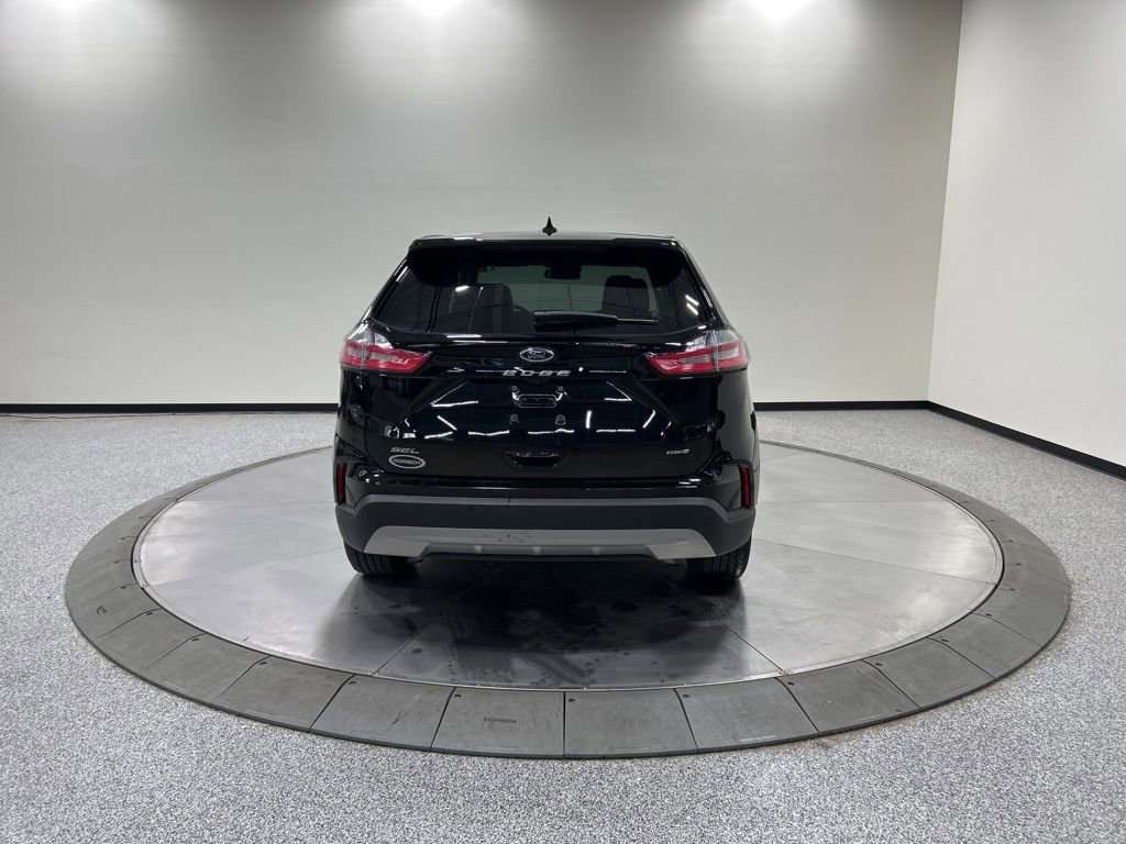 Certified 2024 Ford Edge SEL w/ Convenience Package AWD/4WD image 8