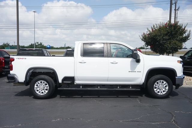Used 2021 Chevrolet Silverado 2500 LT w/ Fleet Comfort Package AWD/4WD image 5