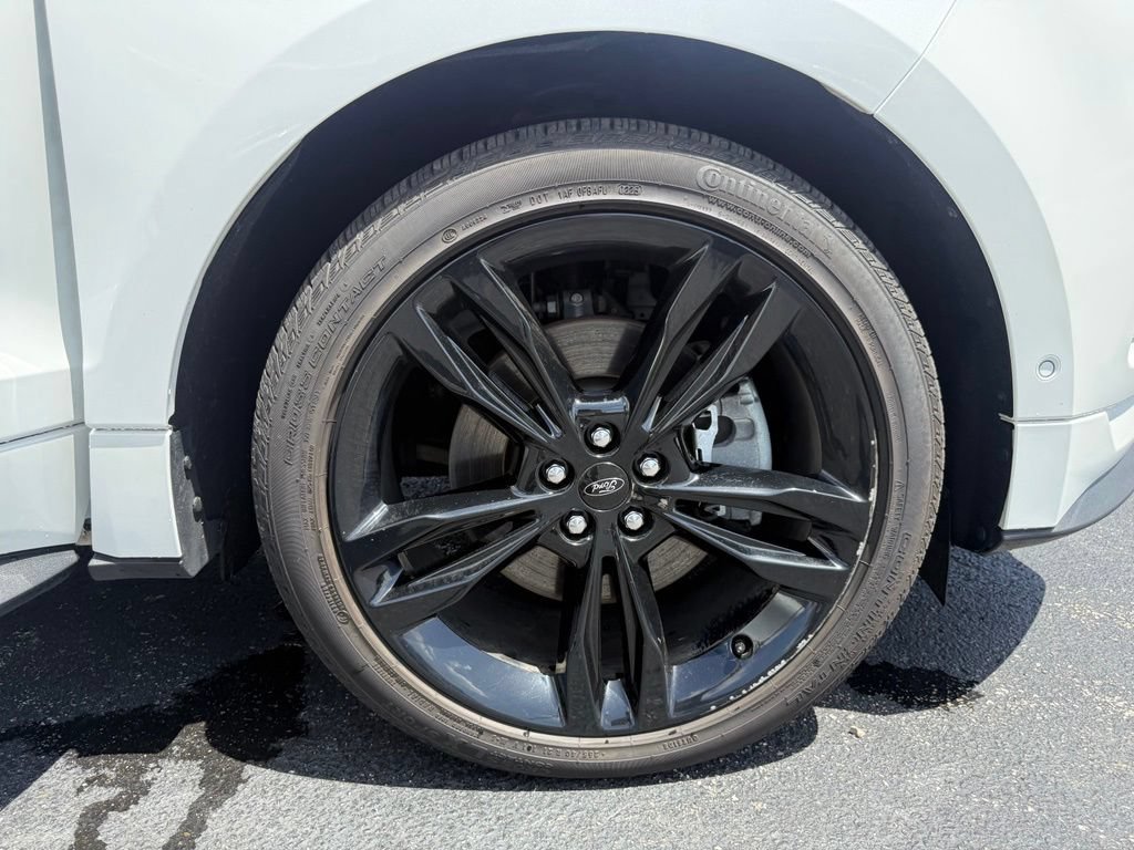 Certified 2020 Ford Edge ST w/ Equipment Group 401A AWD/4WD image 59