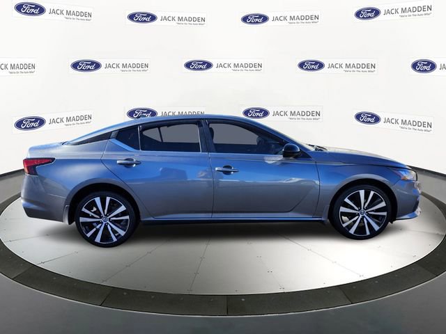 Used 2020 Nissan Altima 2.5 SR image 2