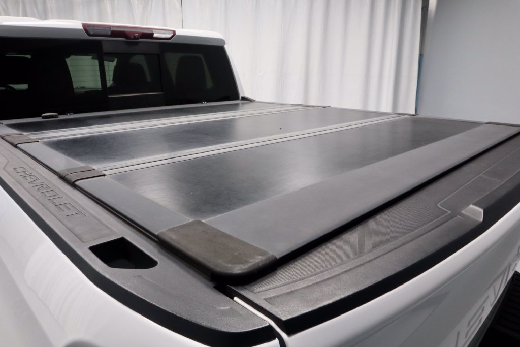 Used 2020 Chevrolet Silverado 1500 LTZ w/ LTZ Premium Package AWD/4WD image 12