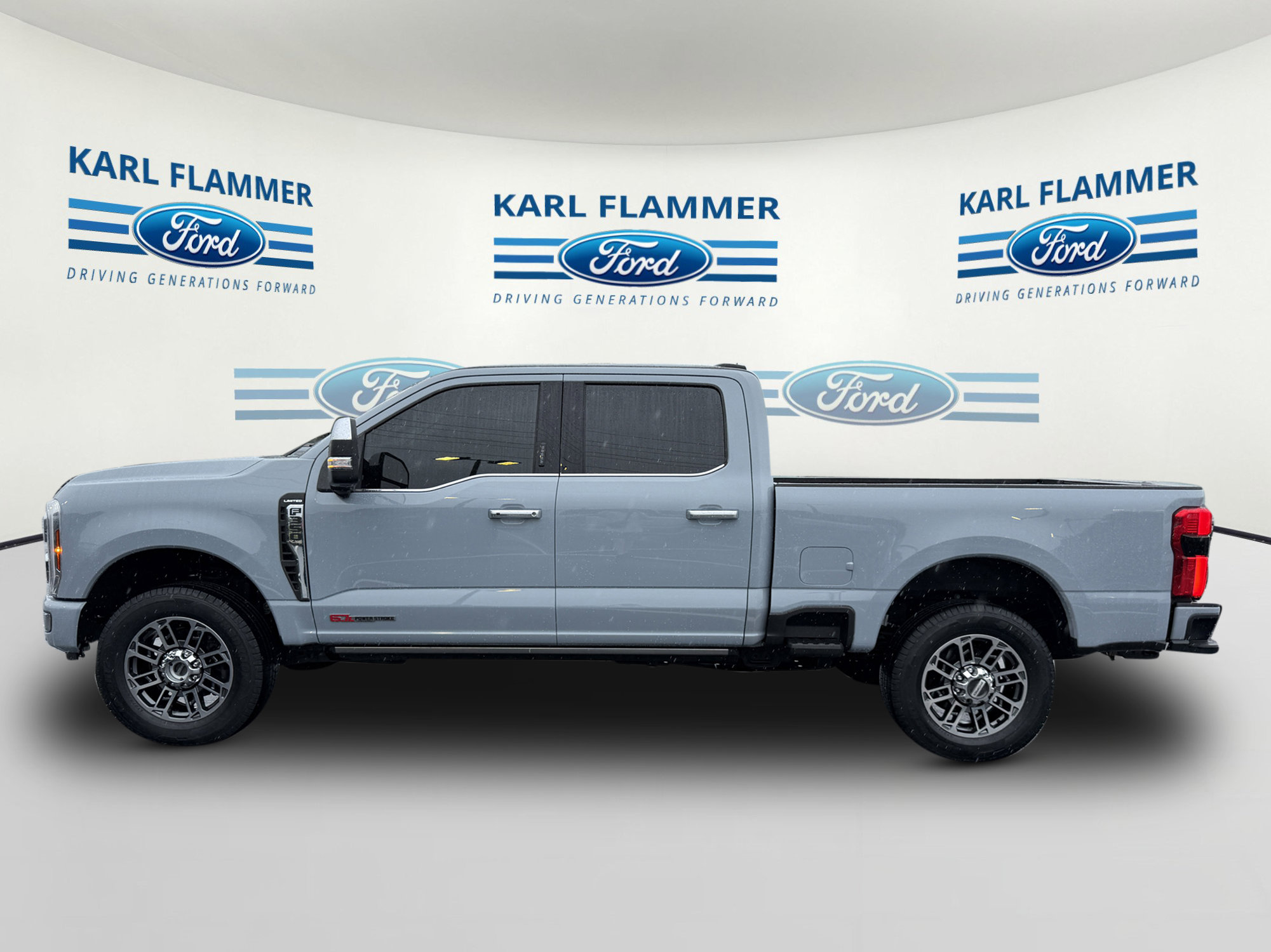 Certified 2024 Ford F350 Limited w/ FX4 Off-Road Package AWD/4WD image 5