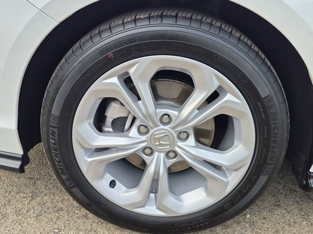 Used 2025 Honda Accord LX image 15
