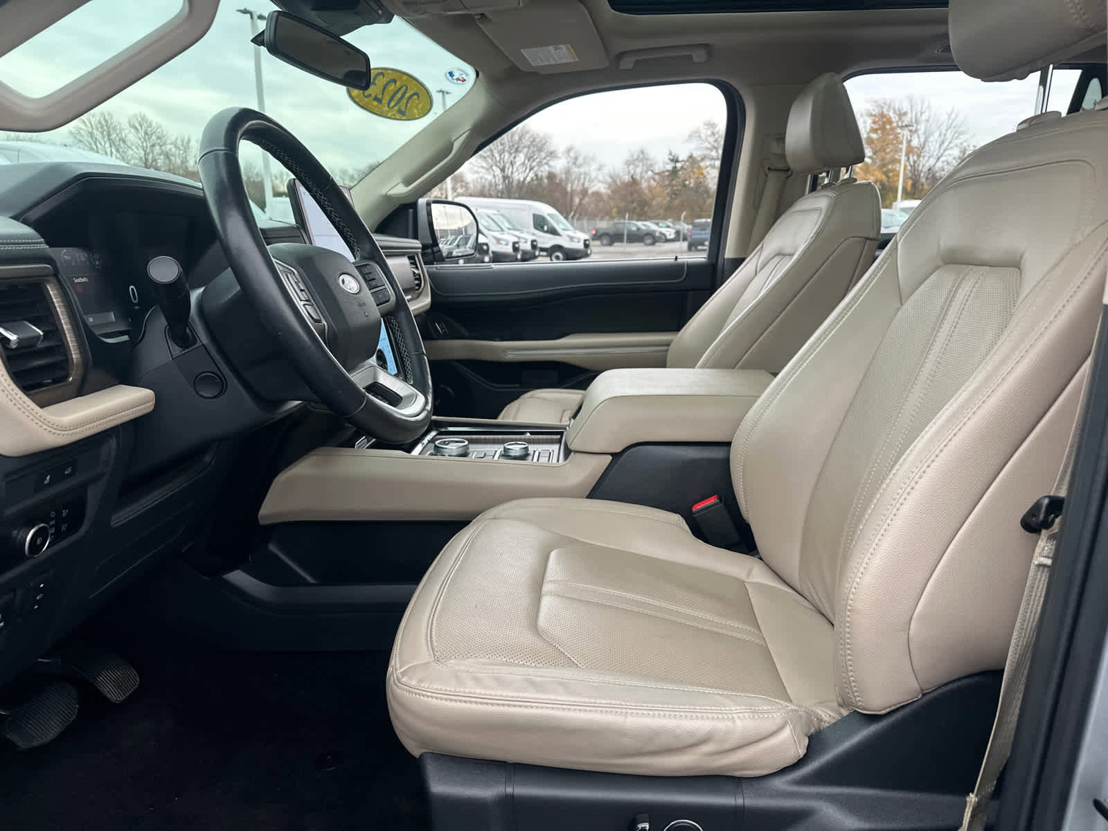 Certified 2023 Ford Expedition Limited image 22