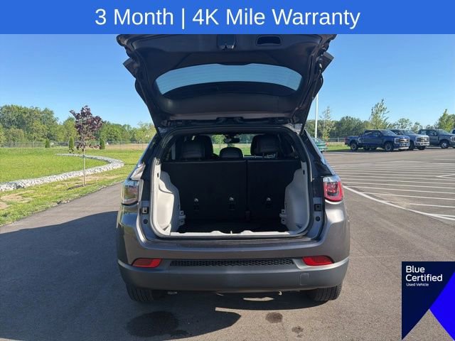 Used 2023 Jeep Compass Latitude AWD/4WD image 13