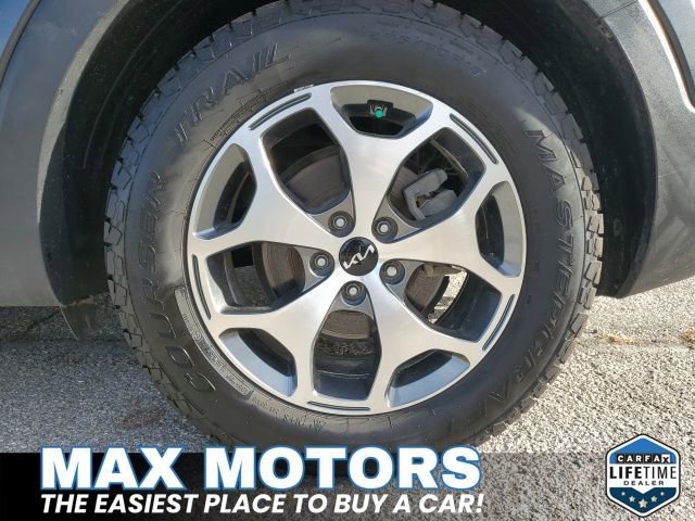 Used 2022 Kia Telluride EX w/ Towing Package image 16