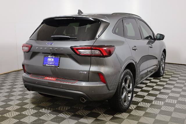 Certified 2024 Ford Escape ST-Line Select w/ Tech Pack #2 AWD/4WD image 6